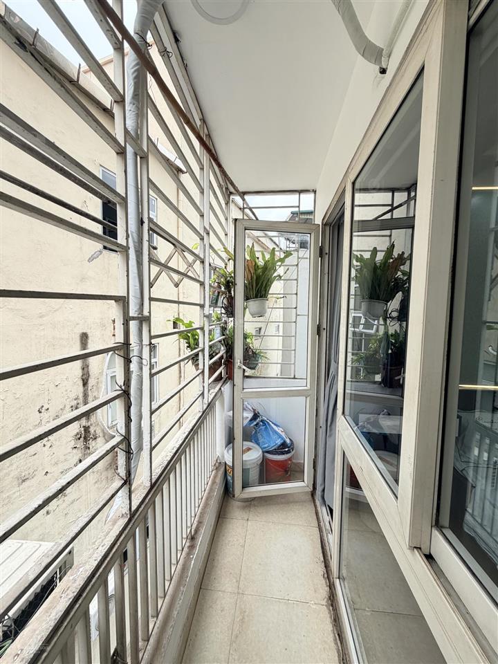 Bán ccmn láng, ô cầu giấy, đẹp thoáng view mặt ngõ  ô tô đỗ 52m2 2n1wc