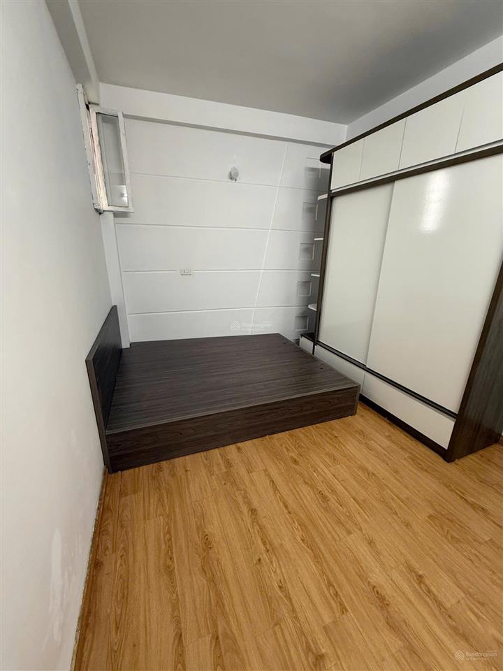 Bán ccmn 50m2 2ngủ hoàng hoa thám, tầng 5 thang bộ siêu rẻ 1.69 tỷ