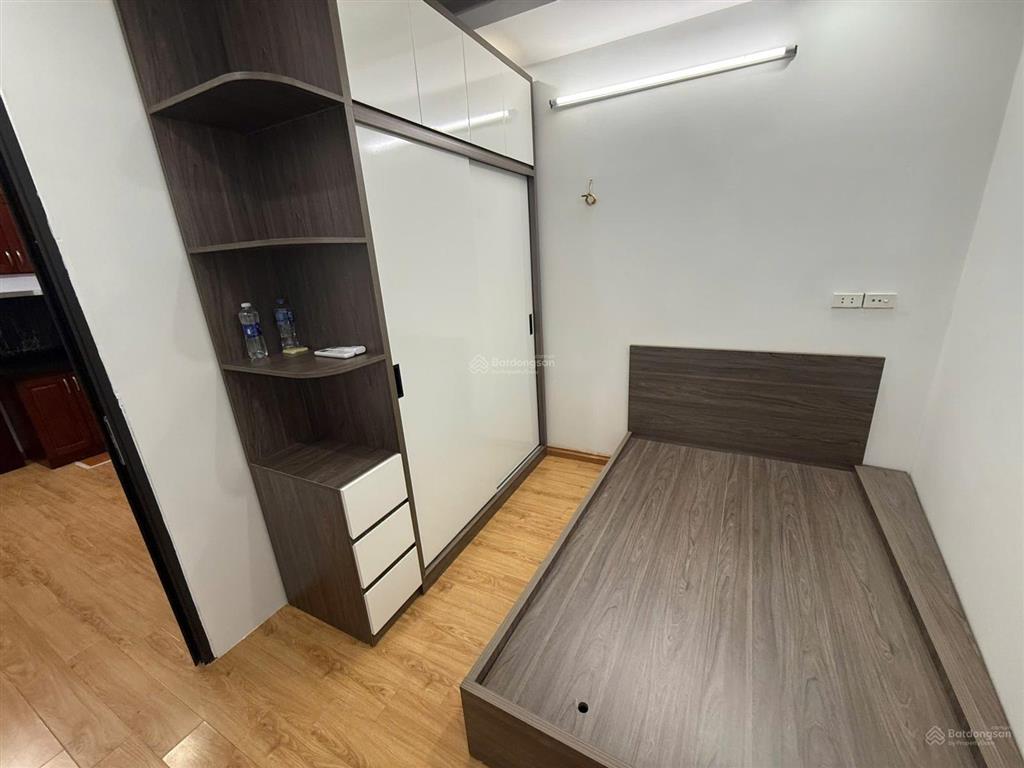 Bán ccmn 50m2 2ngủ hoàng hoa thám, tầng 5 thang bộ siêu rẻ 1.69 tỷ