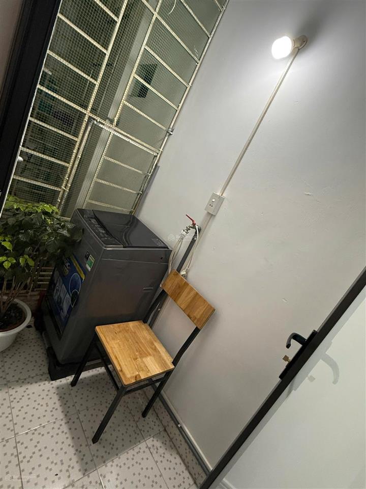 Bán ccmn 50m2 2ngủ hoàng hoa thám, tầng 5 thang bộ siêu rẻ 1.69 tỷ