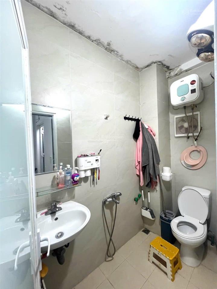 Bán cc mini mặt phố hoàng mai, giá rẻ 1,35 tỷ 38m². sổ hồng mỗi nhà 1 sổ