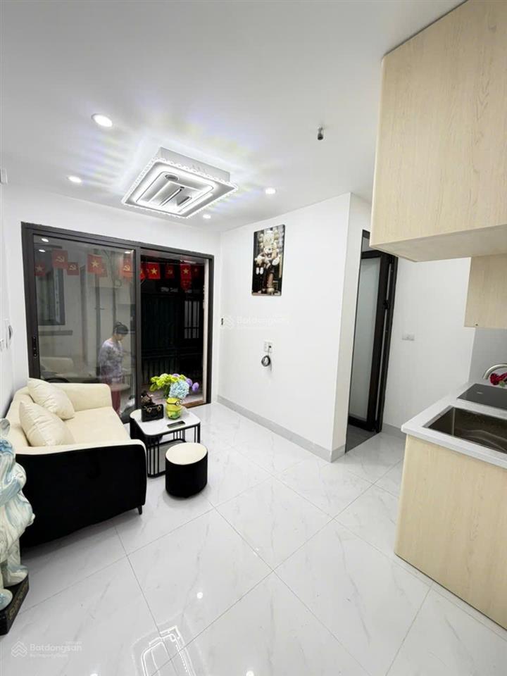 Bán căn mini tầng 1 mặt ngõ kinh doanh nhỏ. mới tinh. full nội thất đầy đủ. giá tốt