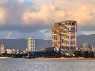 Căn hộ 1 pn, 50m2 sun ponte, view biển, tầng 15, vị trí đắc địa ngay cầu rồng