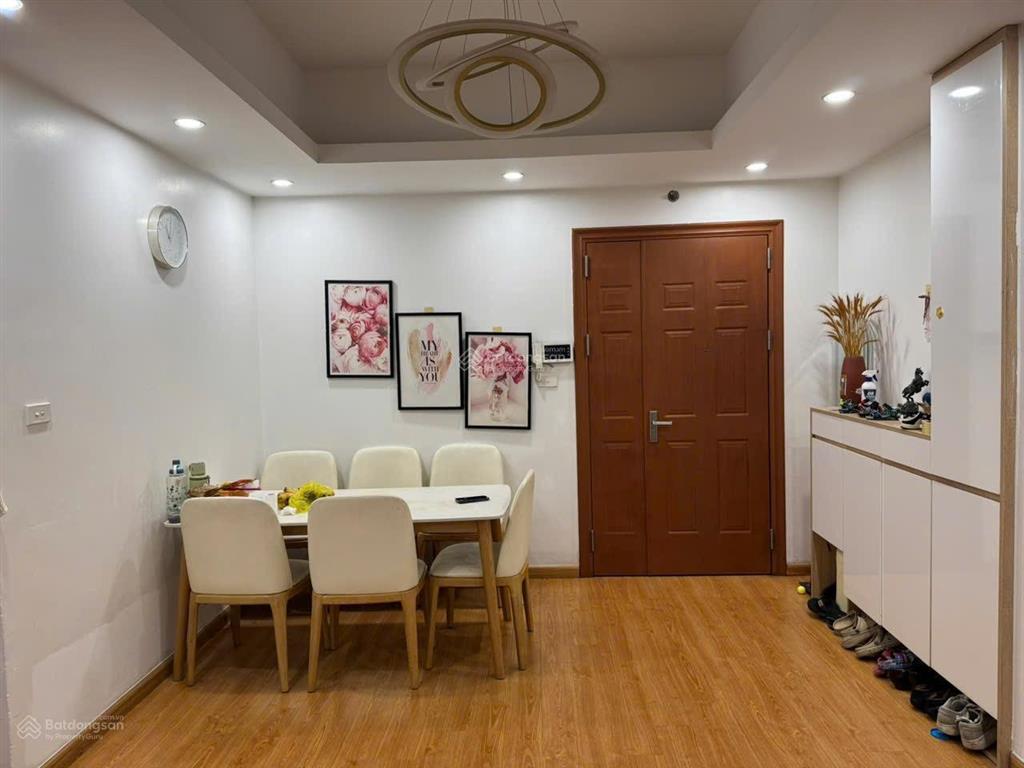 Chính chủ bán 3 phòng ngủ 107m tòa ct7d kđt dương nội