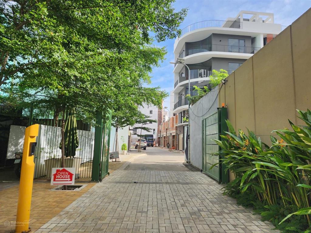 Bán nhà phố thiết kế căn hộ mini 10pn, 10wc tại trương đình hội, q8, tp. hcm, giá 9,5 tỷ