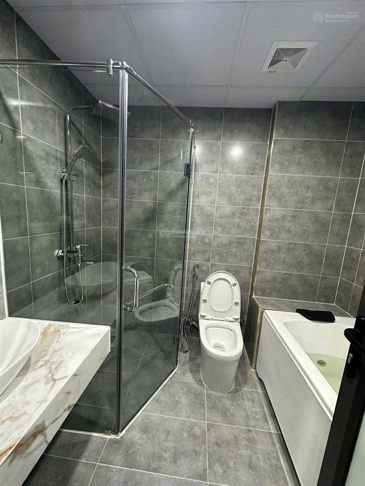 46 m2*7t, đường giải phóng, hoàng mai, ô tô, thang máy, 0985 818 ***