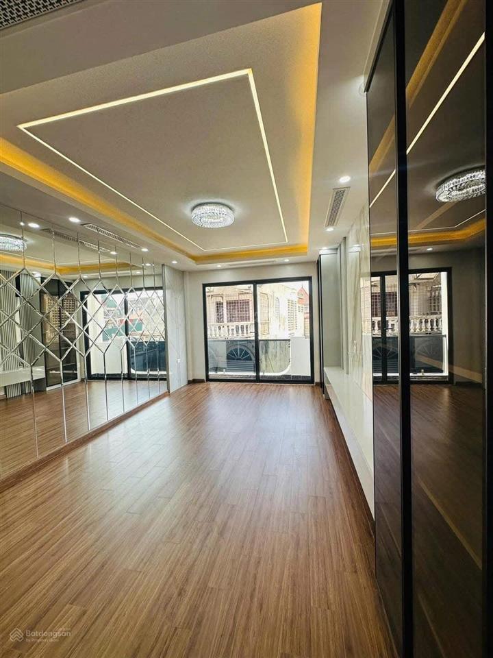 46 m2*7t, đường giải phóng, hoàng mai, ô tô, thang máy, 0985 818 ***