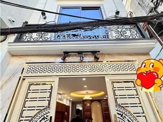 56 m2*5t*14.75 tỷ, ngã 4 phố võ thị sáu, trần khát chân, hbt, thang máy, 0985 818 ***.