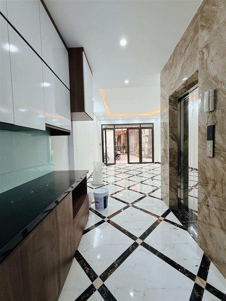 9.45 tỷ*46 m2*5t, bờ sông sét, trương định, hoàng mai, thang máy, 0985 818 ***