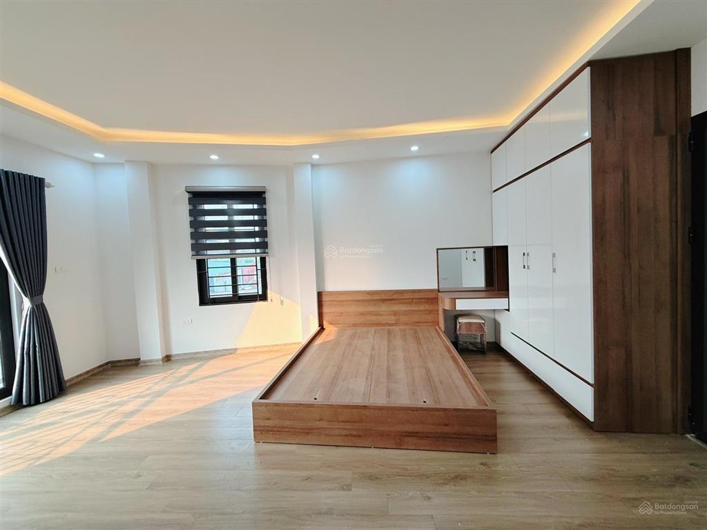 9.45 tỷ*46 m2*5t, bờ sông sét, trương định, hoàng mai, thang máy, 0985 818 ***