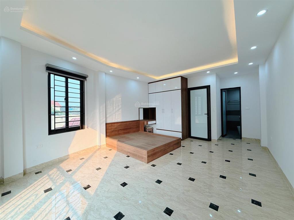 9.45 tỷ*46 m2*5t, bờ sông sét, trương định, hoàng mai, thang máy, 0985 818 ***