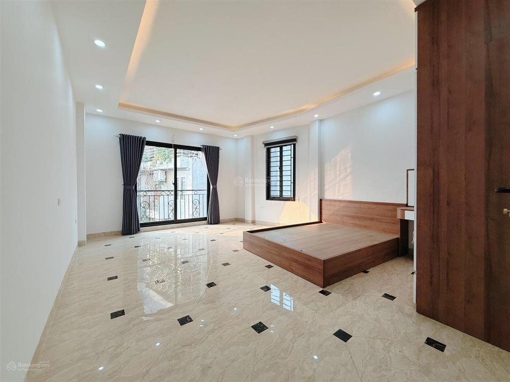 9.45 tỷ*46 m2*5t, bờ sông sét, trương định, hoàng mai, thang máy, 0985 818 ***