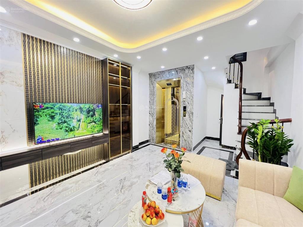 31 m2*6t*7.78 tỷ, ngã 3 nguyễn an ninh, trương định, hm, thang máy, 0985 818 ***