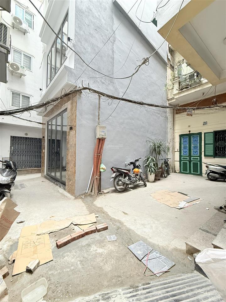 48 m*6t  ngõ văn hương, tôn đức thắng, đống đa, hn, thang máy, 0985 818 ***.