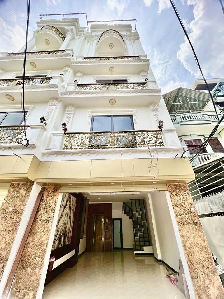 40 m2*5t*11.95 tỷ dương văn bé, vĩnh hưng, ô tô, kd,thang máy, 0985 818 ***.