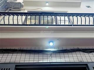 38 m2*5t*6.86 tỷ ngã 4 trần khát chân, kim ngưu, 0985 818 ***.