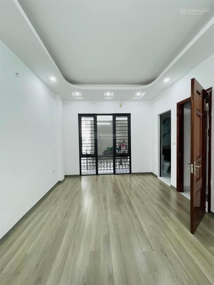 38 m2*5t*6.86 tỷ ngã 4 trần khát chân, kim ngưu, 0985 818 ***.