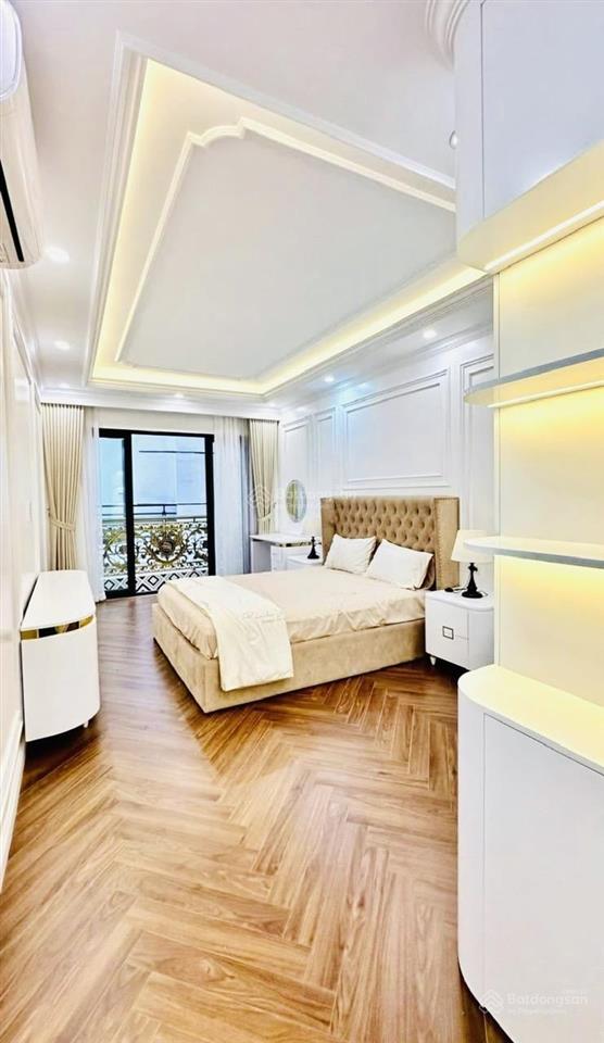 42 m2*5t*11.75 tỷ, đh kinh tế  quốc dân, p. lê thanh nghị  hbt, thang máy, 0985 818 ***