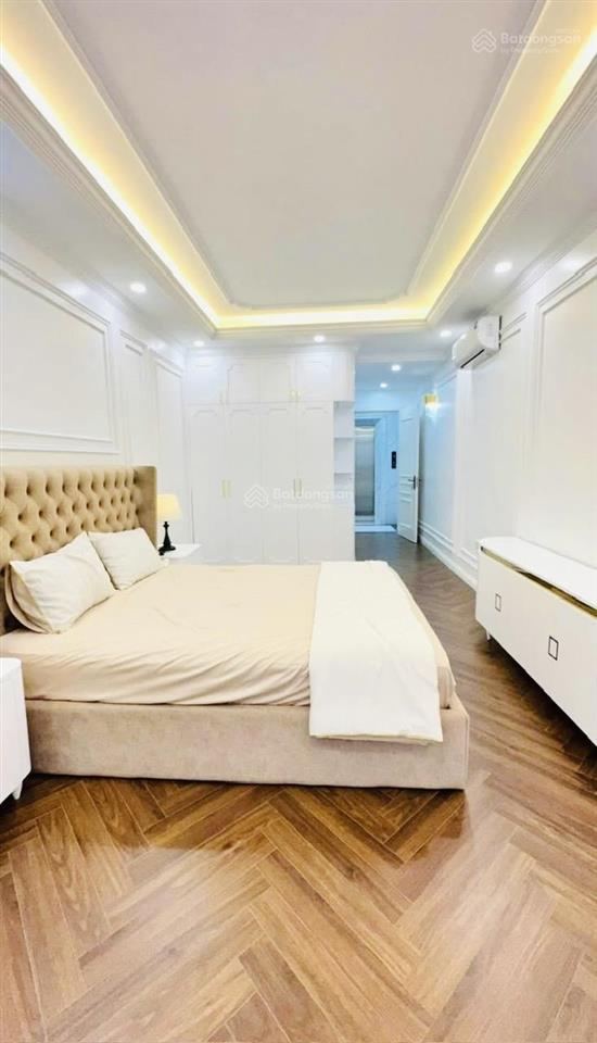 42 m2*5t*11.75 tỷ, đh kinh tế  quốc dân, p. lê thanh nghị  hbt, thang máy, 0985 818 ***