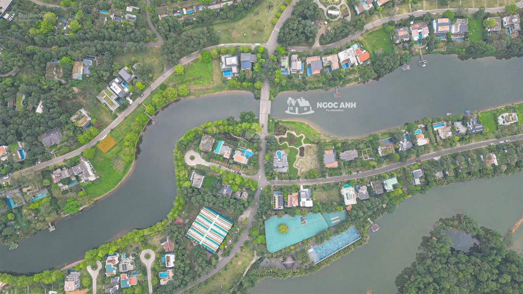 Bán villa 325m2 view vườn hồng  vị trí trung tâm flamingo đại lải | không gian nghỉ dưỡng độc đáo