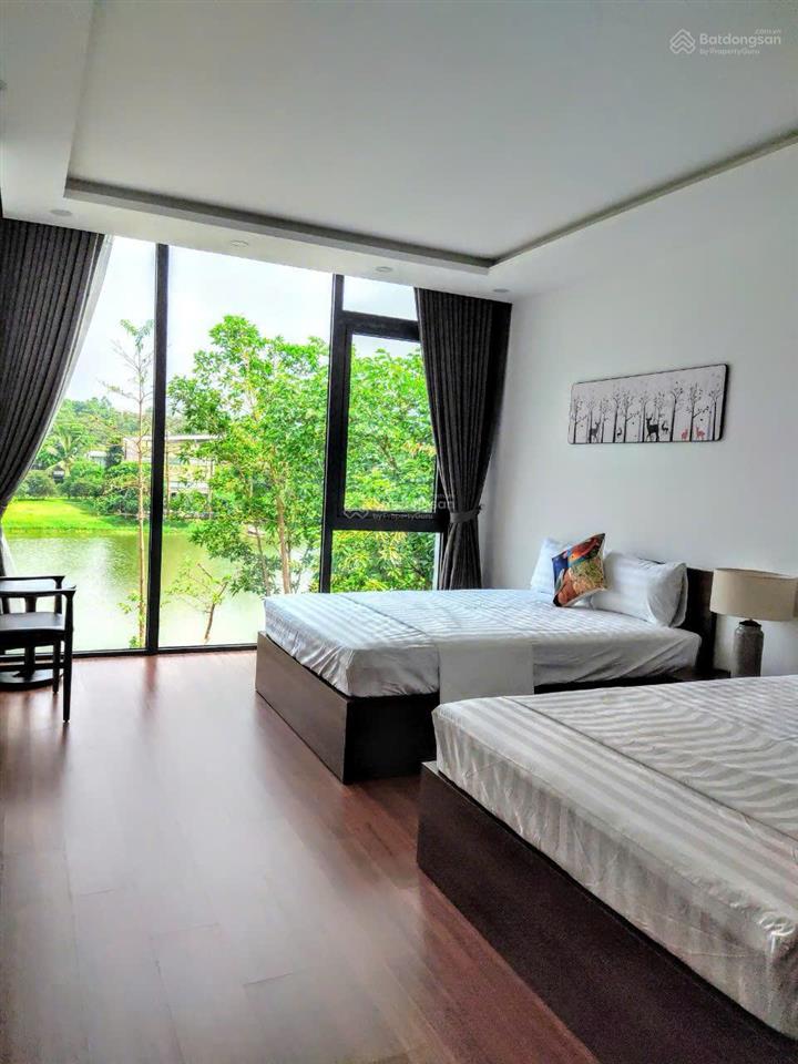Cần bán villa thiên hạc 500m2, 5 phòng ngủ view hồ thiên yến, chạm nước, view vườn hồng cổ giá tốt