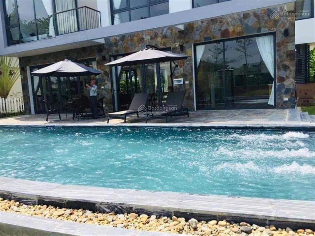 Cần bán villa thiên hạc 500m2, 5 phòng ngủ view hồ thiên yến, chạm nước, view vườn hồng cổ giá tốt