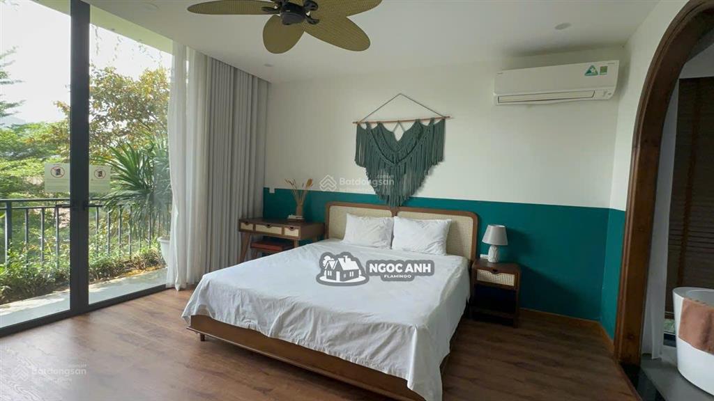 Bán villa 250m2 sổ lâu dài đậm chất nghỉ dưỡng bali ngay tại flamingo đại lải resort giá 12,8 tỷ