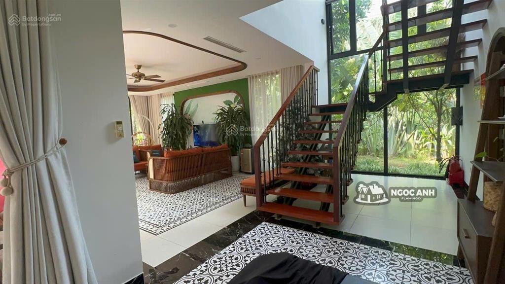 Bán villa 250m2 sổ lâu dài đậm chất nghỉ dưỡng bali ngay tại flamingo đại lải resort giá 12,8 tỷ