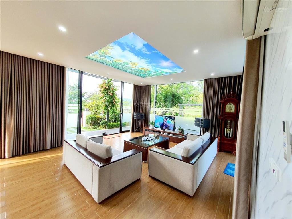Bán gấp villa 3 mặt thoáng view hồ thiên yến, sổ lâu dài 345m², 4 pn, bể bơi riêng, full nội thất