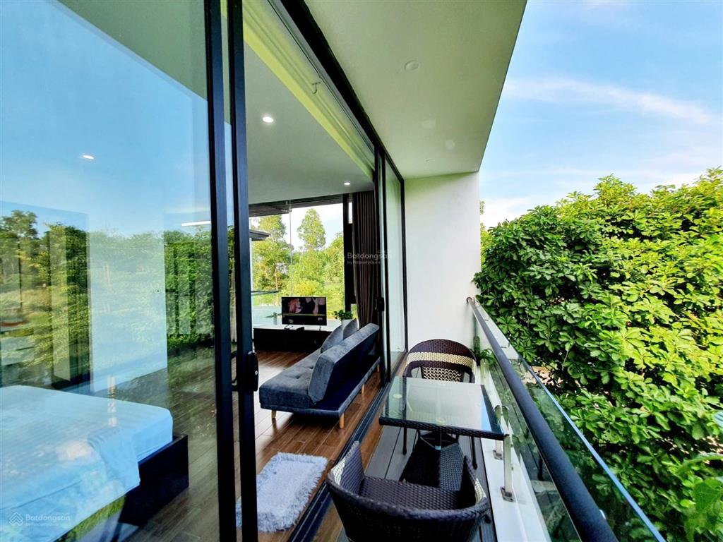 Bán gấp villa 3 mặt thoáng view hồ thiên yến, sổ lâu dài 345m², 4 pn, bể bơi riêng, full nội thất