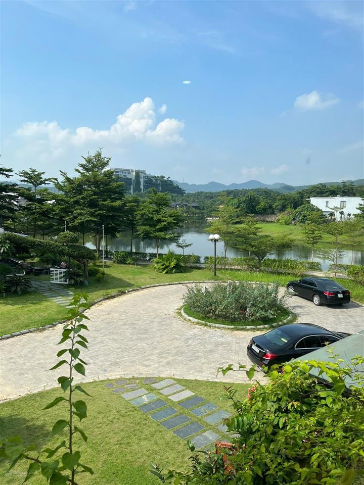 Bán gấp villa 3 mặt thoáng view hồ thiên yến, sổ lâu dài 345m², 4 pn, bể bơi riêng, full nội thất