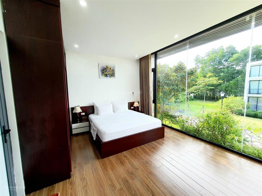 Bán gấp villa 3 mặt thoáng view hồ thiên yến, sổ lâu dài 345m², 4 pn, bể bơi riêng, full nội thất
