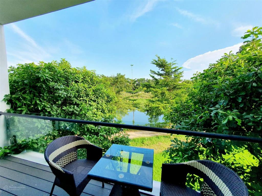 Bán gấp villa 3 mặt thoáng view hồ thiên yến, sổ lâu dài 345m², 4 pn, bể bơi riêng, full nội thất