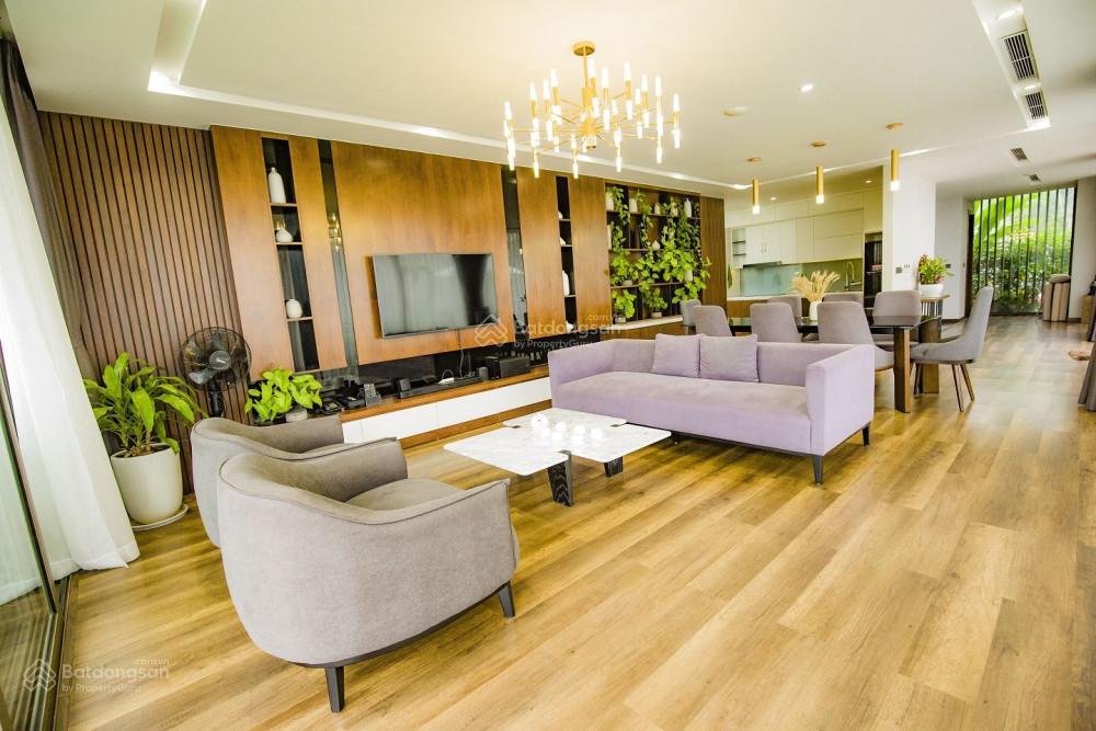Bán villa dãy lx 336m2, view trực diện hồ đại lải, sổ lâu dài, 5pn, full tiện ích hiện đại