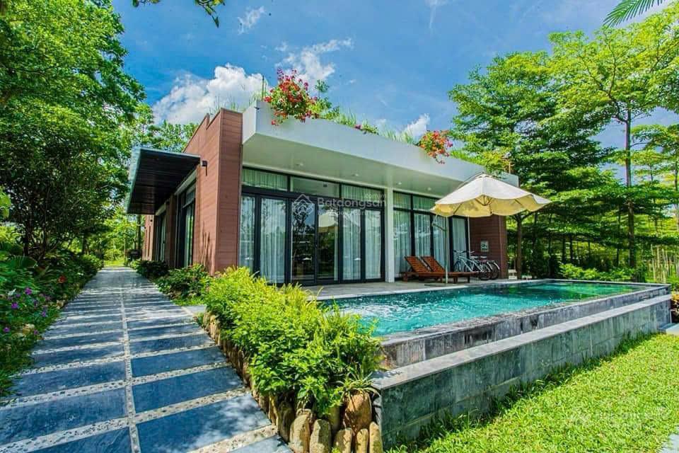 Bán nhanh villa flamingo view hồ đại lải diện tích 323m2, 3 pn, sân vườn rộng, bể bơi riêng 10 tỷ