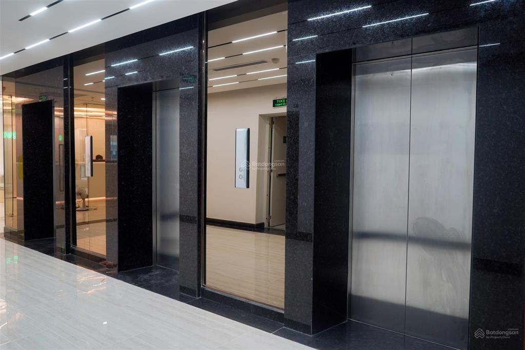 Cho thuê văn phòng discovery central, 67 trần phú, ba đình | giá 450.000đ/m² | miễn phí tới 6 tháng