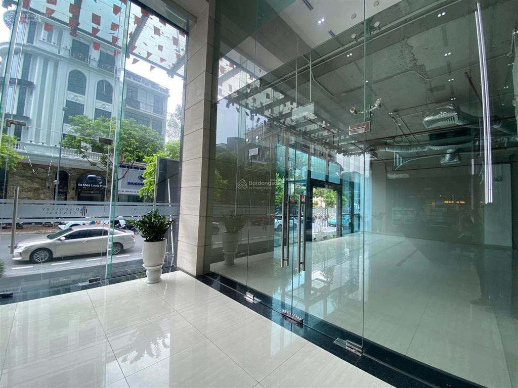Cho thuê văn phòng discovery central, 67 trần phú, ba đình | giá 450.000đ/m² | miễn phí tới 6 tháng