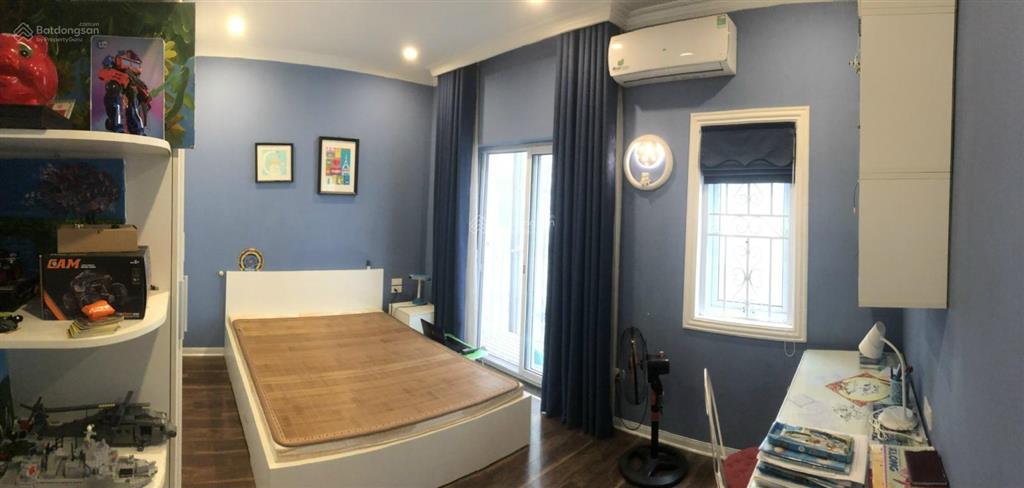 Nhà đủ rộng  đủ riêng tư  đủ tiện nghi để cả gia đình an cư (hoặc chuyên gia ở dài hạn)