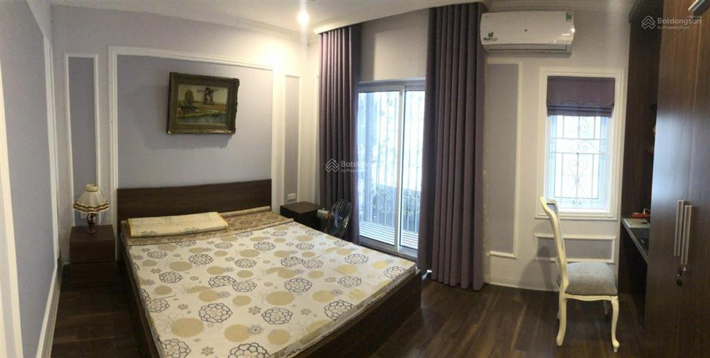 Nhà đủ rộng  đủ riêng tư  đủ tiện nghi để cả gia đình an cư (hoặc chuyên gia ở dài hạn)