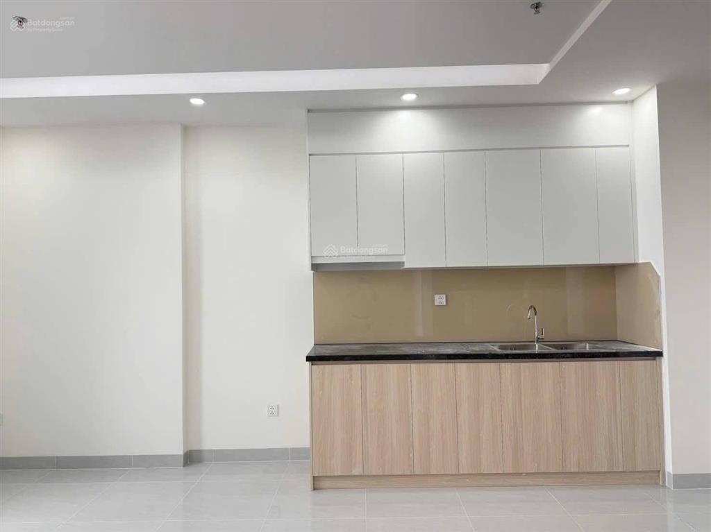 Cho thuê cc a&t sky garden, 5 triệu vnd, 62 m2, 2pn + 2wc, nhà mới miễn phí quản lý
