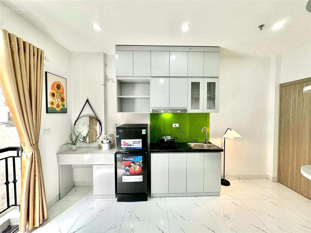 Bán tòa căn hộ dịch vụ cầu giấy 18 phòng, dòng tiền 1.1 tỷ, gần ô tô, đủ pccc, 83m2