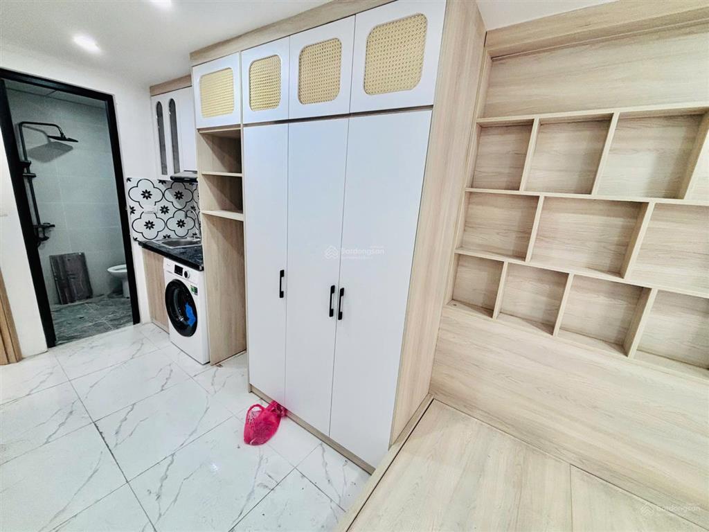 Tòa apartment nguyễn ngọc vũ, 2 thoáng, 16 phòng, dòng tiền 1.2 tỷ, 15m ra ô tô tránh, 67mv