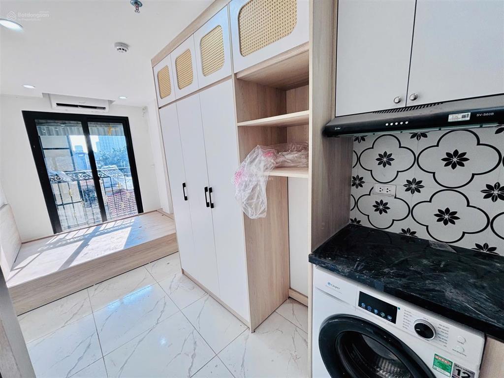 Tòa apartment nguyễn ngọc vũ, 2 thoáng, 16 phòng, dòng tiền 1.2 tỷ, 15m ra ô tô tránh, 67mv