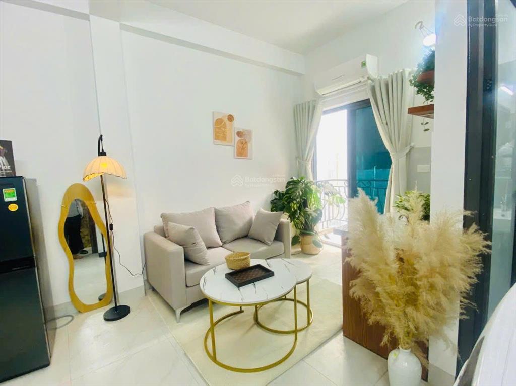 Tòa nhà dòng tiền chùa láng, 13 phòng, dòng tiền 6%, ngõ ba gác thông, 10m ra phố, 72m2