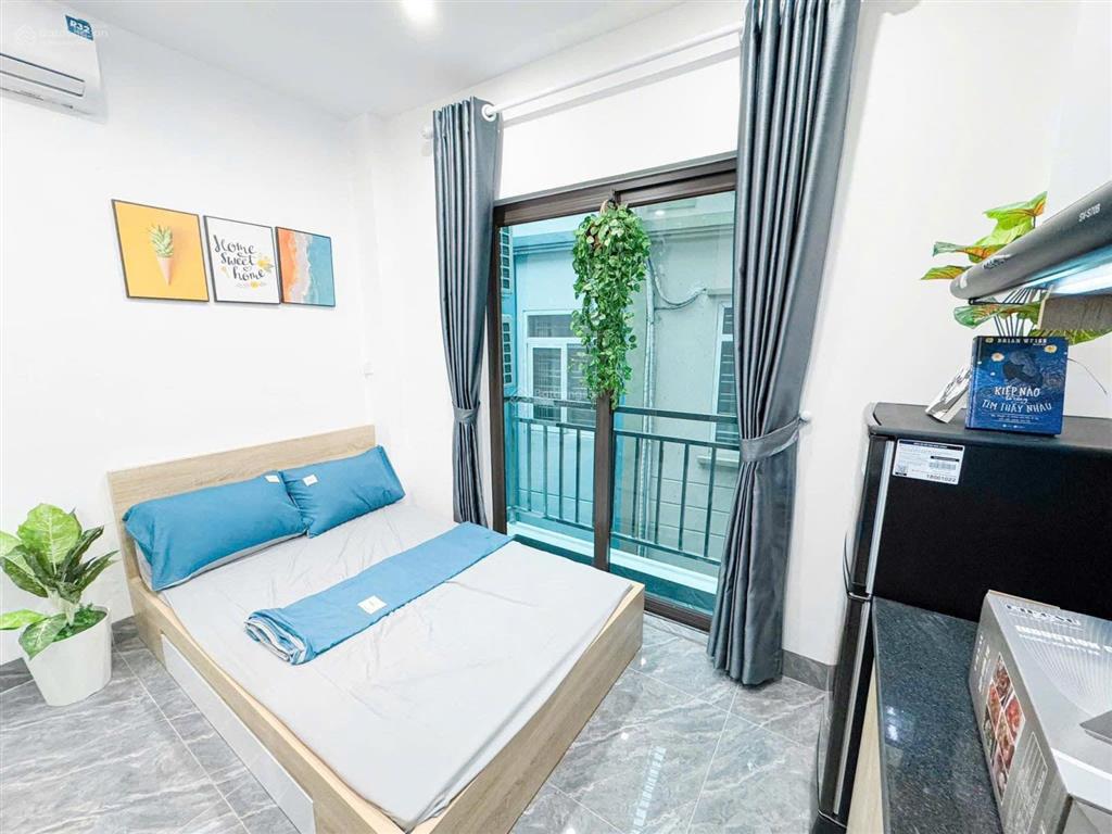 Tòa chdv nguyễn tuân, 15 phòng, dòng tiền 7%, ngõ ba gác, thông tứ tung, 30m ra ô tô, 75m