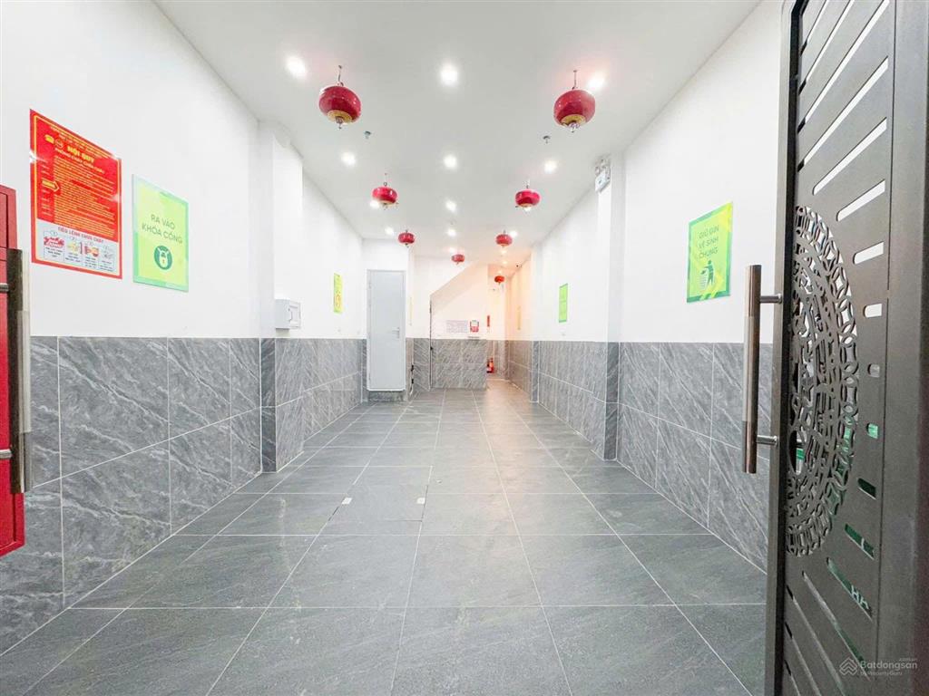 Tòa chdv nguyễn tuân, 15 phòng, dòng tiền 7%, ngõ ba gác, thông tứ tung, 30m ra ô tô, 75m