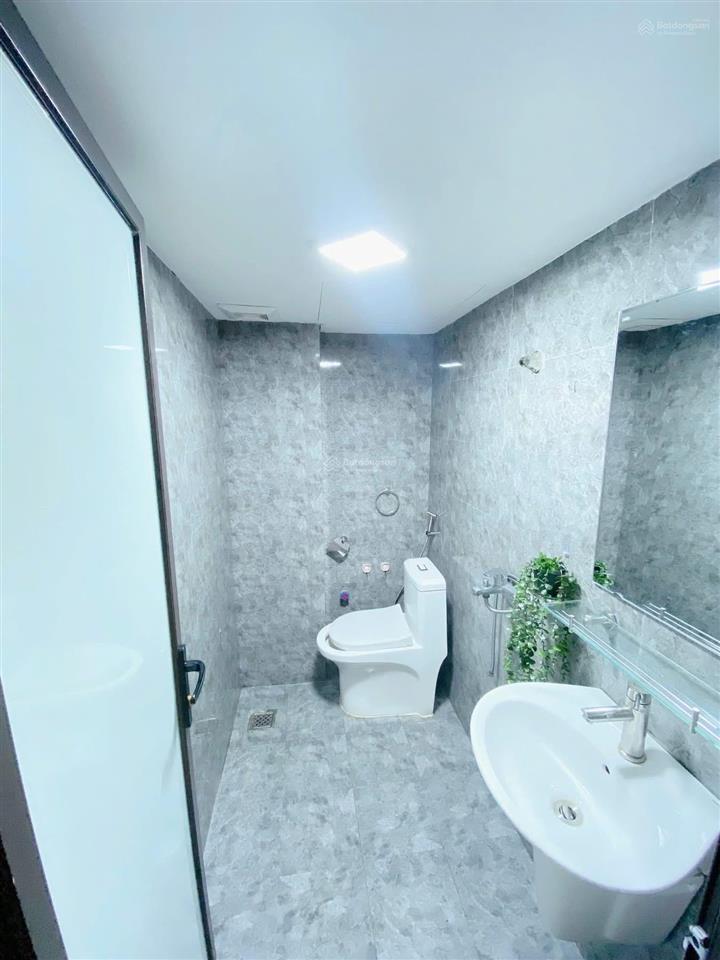 Tòa nhà dòng tiền nguyễn trãi, 11p kk, dòng tiền ~800tr/năm, 40m ra phố, 2 thoáng, 52m*7t