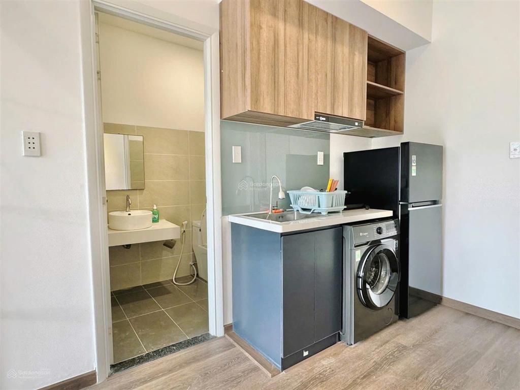 Tòa chung cư mini văn cao, 2 thoáng, 19 phòng, dt ~1.5 tỷ/năm, ba gác thông, 20m ra ô tô, 80m2