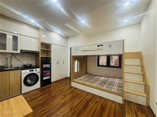 Tòa ccmn láng ngã tư sở dòng tiền 600 triệu, 9p kk, ba gác đỗ cửa, gần phố, 2 thoáng, 58m2