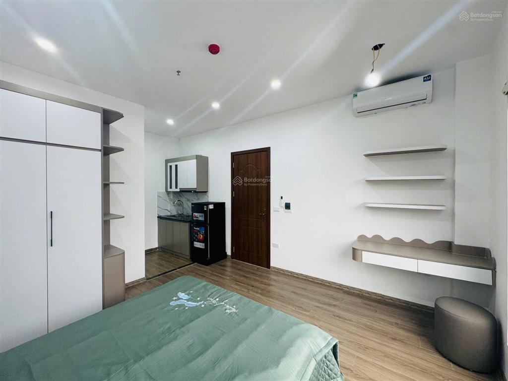 Tòa chung cư mini tam khương, 18 phòng, dòng tiền 7%, ba gác đỗ cửa, 2 thoáng, full pccc, 79m2